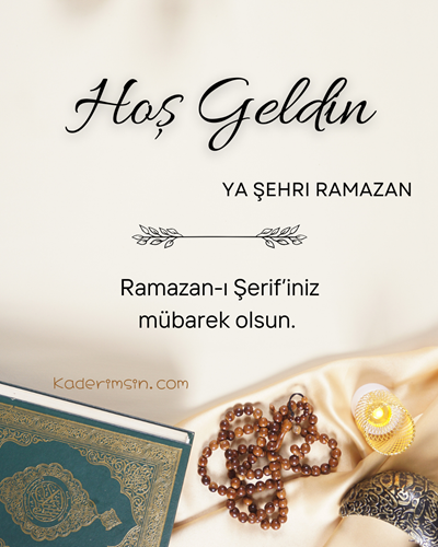 Hoş geldin Ramazan yazılı kart tasarımı, altın detaylı İslami desenler