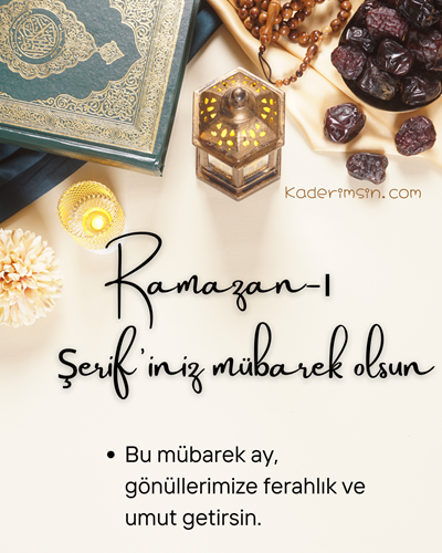 Ramazan rahmeti temalı görsel, dua eden eller ve yumuşak arka plan