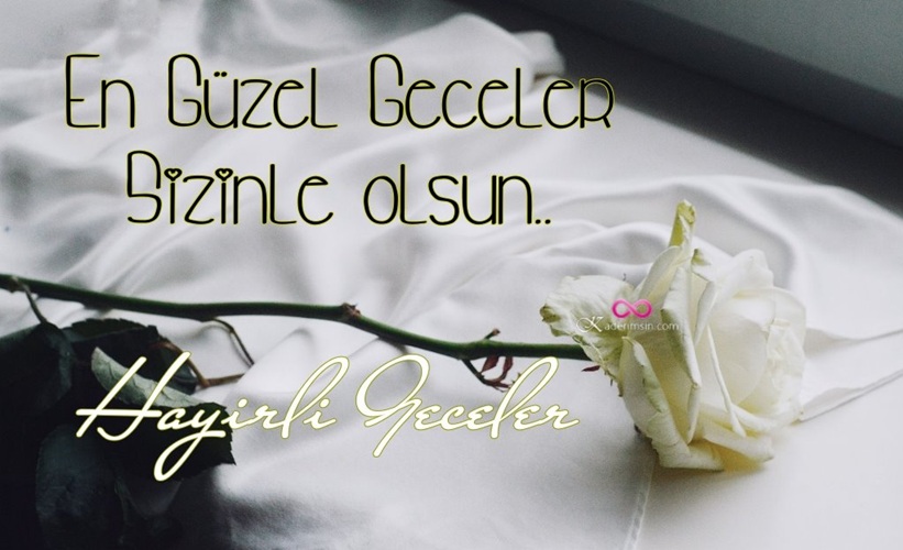 Kahve ve kitapla dinlendirici akşam atmosferi kartı